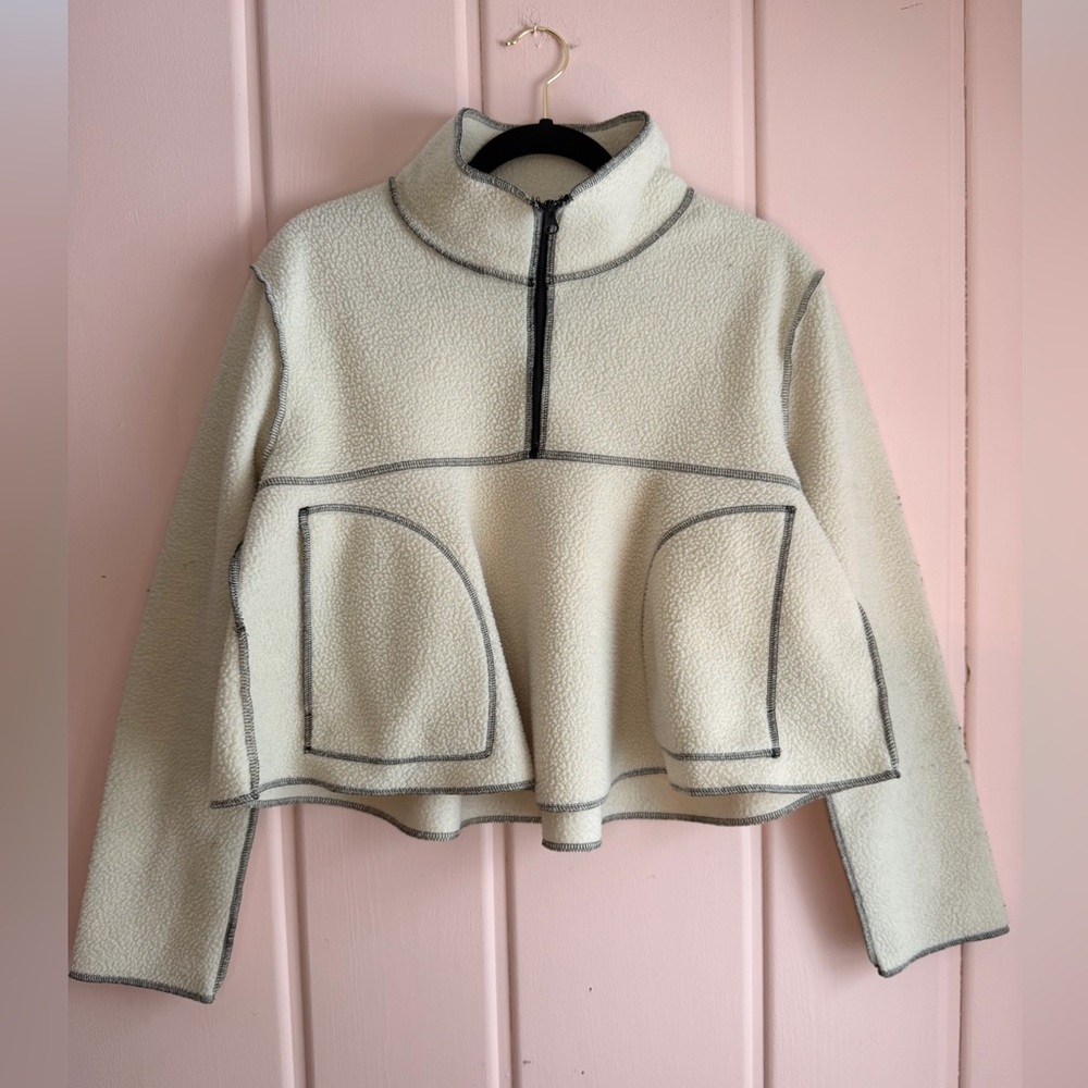 Urban Outfitters Posie women’s Cream and black Jacket Sz small